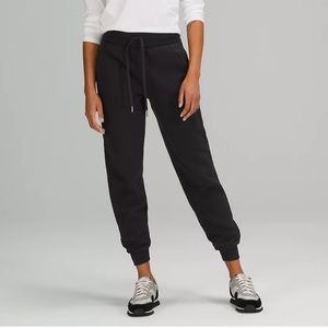 LuluLemon Black Jogger Pant